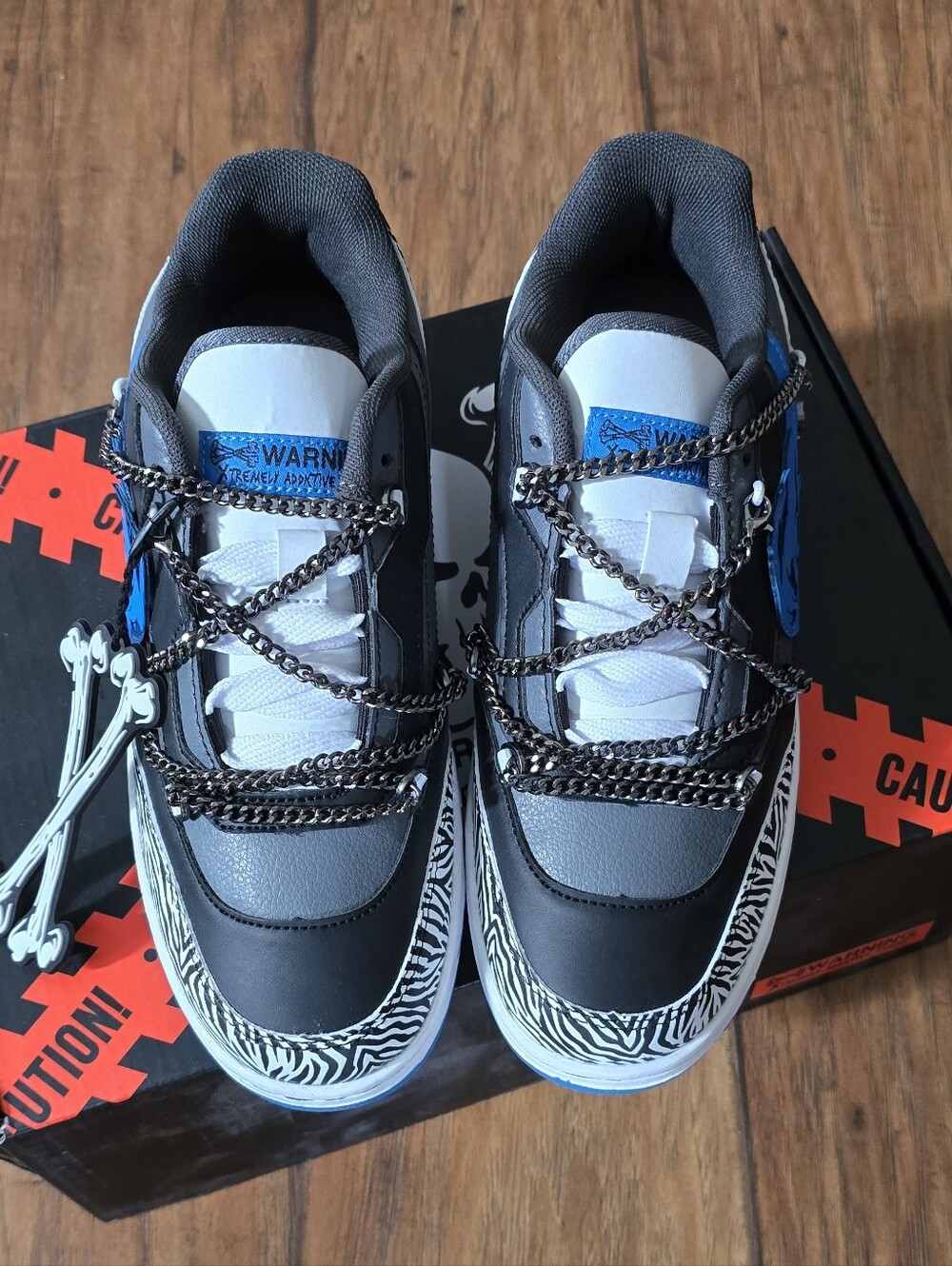 Men's Black & Gray Fashion Sneakers with Blue Accent